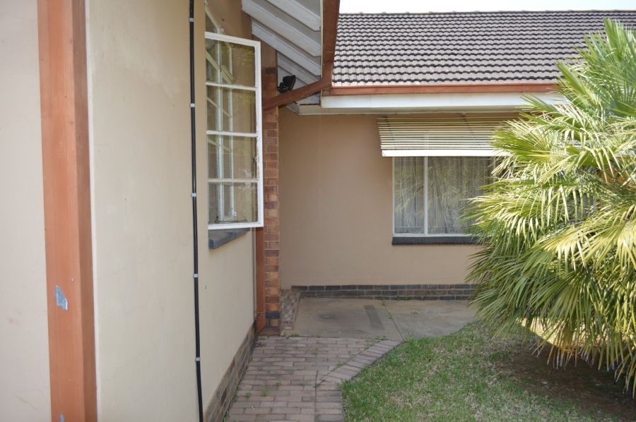 4 Bedroom Property for Sale in Ellaton North West